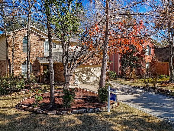 3rd image of 251 N Wimberly Way