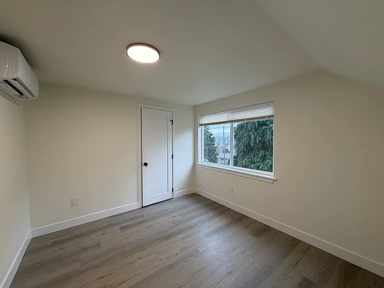 upstairs - bedroom #3