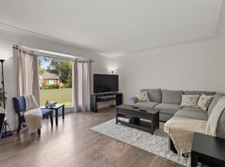 10994 135th St NW, Edmonton, AB T5M 1K2