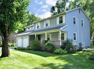20 Tiffany Dr, Windsor, CT 06095