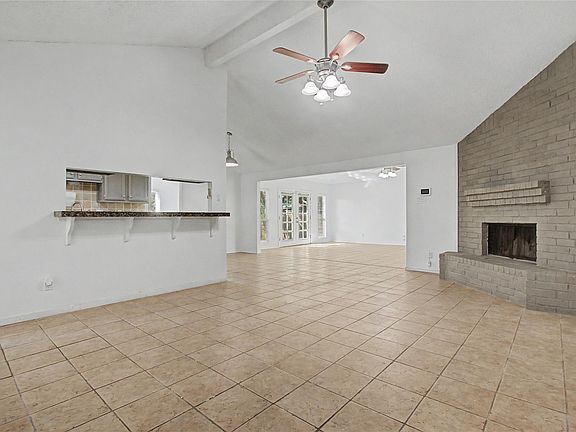 5th image of 22516 Pebble Beach Way