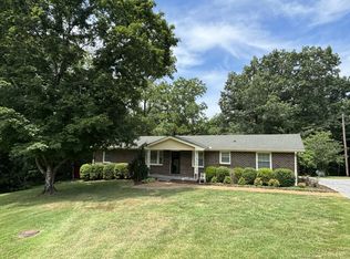 1018 Cunniff Rd, Ashland City, TN 37015