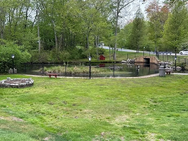 4 Kennedy Ln #47 — Photo 19