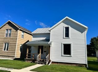 421 E Carrol St, Kenton, OH 43326