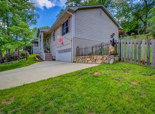 12 Simpson Hollow Rd, Asheville, NC 28803