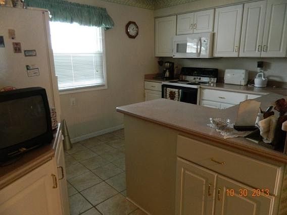 5th image of 8717 Westbrook Dr