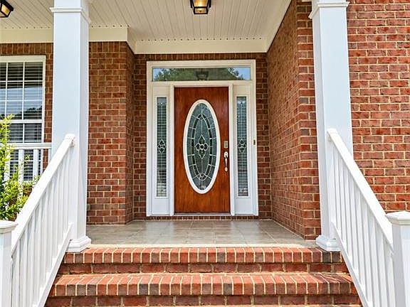 3rd image of 1412 Kemp Bridge Ln