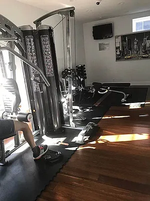 Rented by Oxford Property Group | media 13