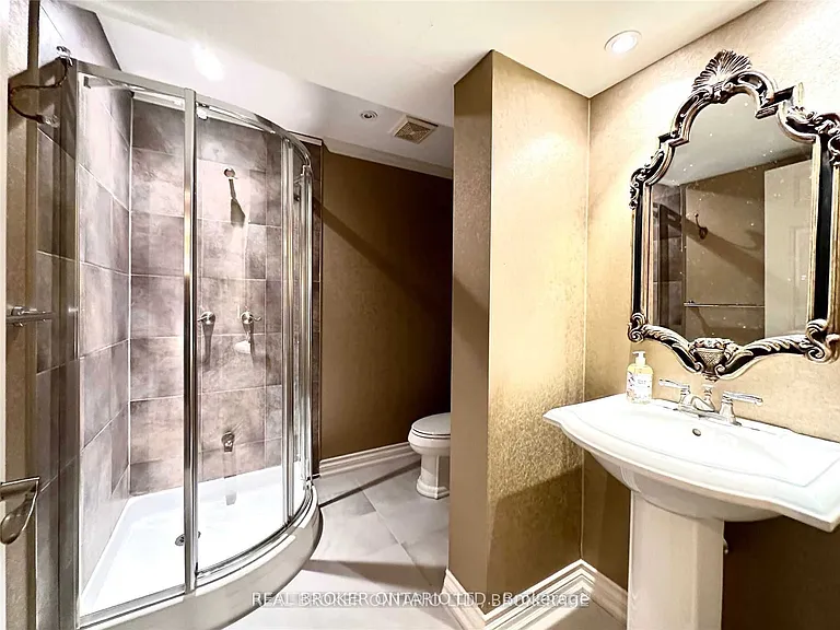 2524 King Richards Pl — Photo 26