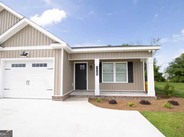 106 Woodsedge Dr #B