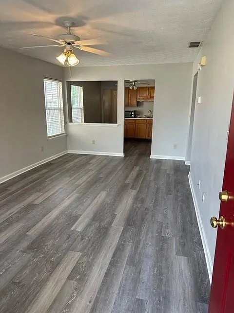 2 bed, 954 sqft, $1,850 — Photo 4