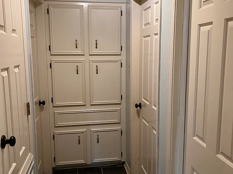 1408 Edgemont Cir — Photo 10