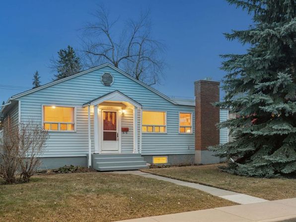 1531 N 18th Ave NW, Calgary, AB T2M 0W9
