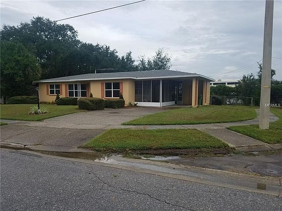 2nd image of 1208 Berwick Dr