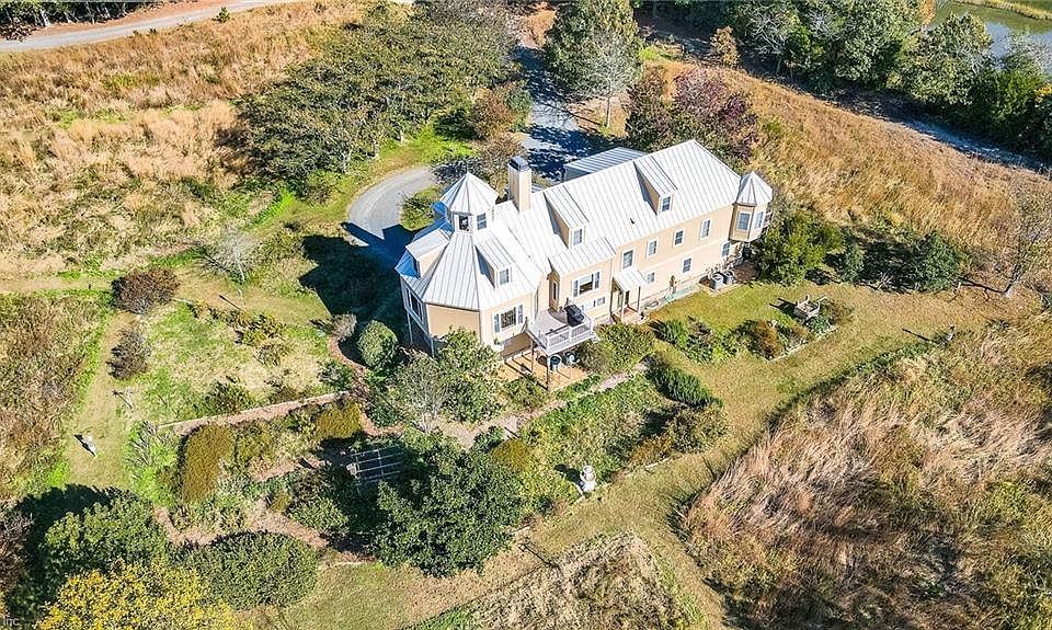 35371 Copes Dr, Belle Haven, VA 23306 MLS 10410654 Zillow