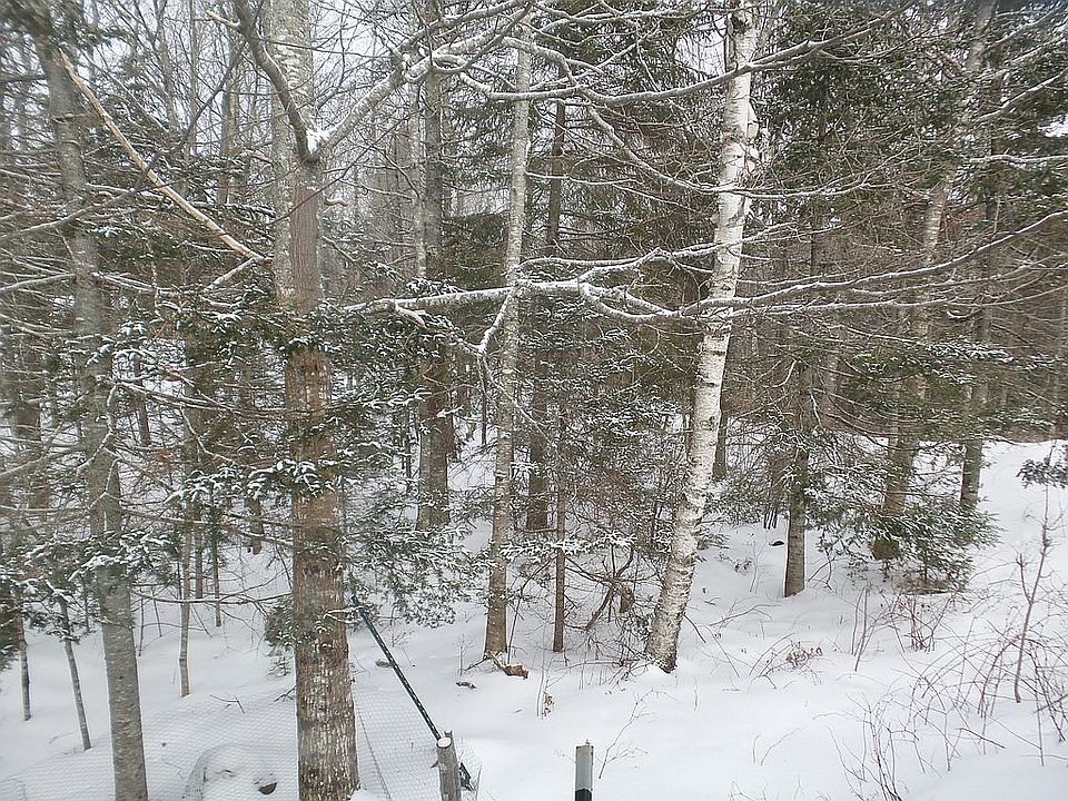 2nd image of 370 Tunk Lake Rd