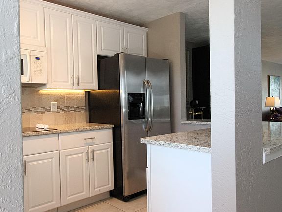 4th image of 3606 S Peninsula Dr APT 502