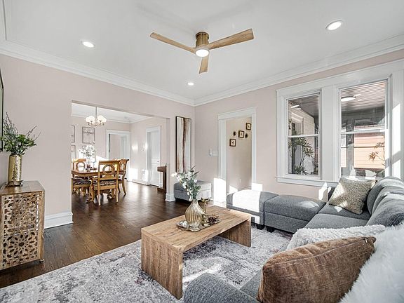 4th image of 1828 Stanton Ave