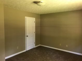 190 Oxford Cir, Concord, GA