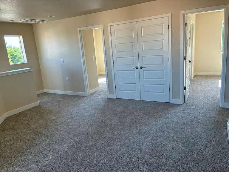 3621 Venice Ave — Photo 41