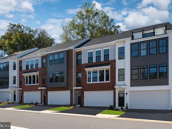 7410 Rocky Creek Ter, Annandale, VA 22003