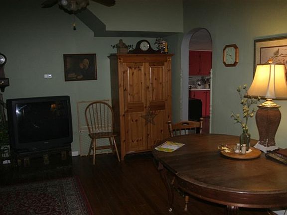 3rd image of 3225 N 23rd St