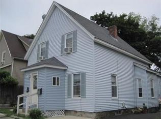 104 Winfield St, Worcester, MA 01602