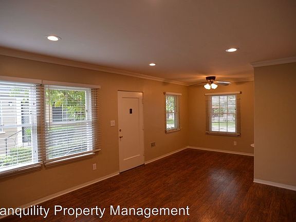 4th image of 2975 Laurel St APT 10