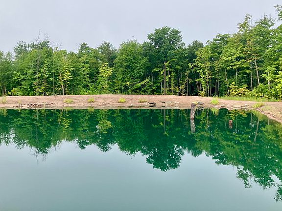 2nd image of S Brasser Rd