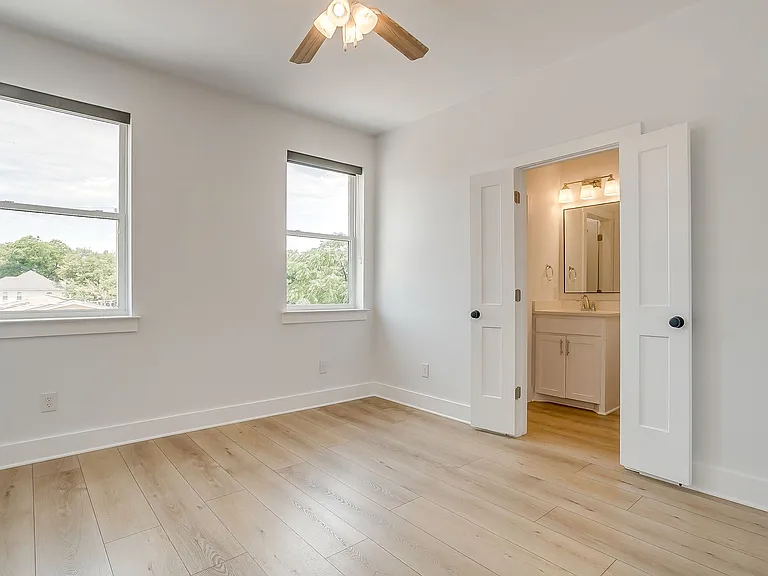 2811 Forest Park Blvd — Photo 27