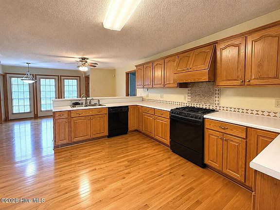 5th image of 10941 Howell Circle