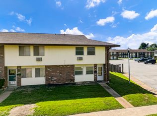 7473 Hazelcrest Dr, Hazelwood, MO 63042