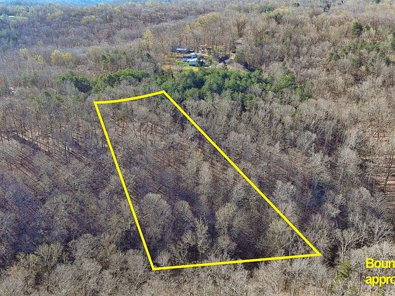 4th image of 79 Quail Hollow Rd