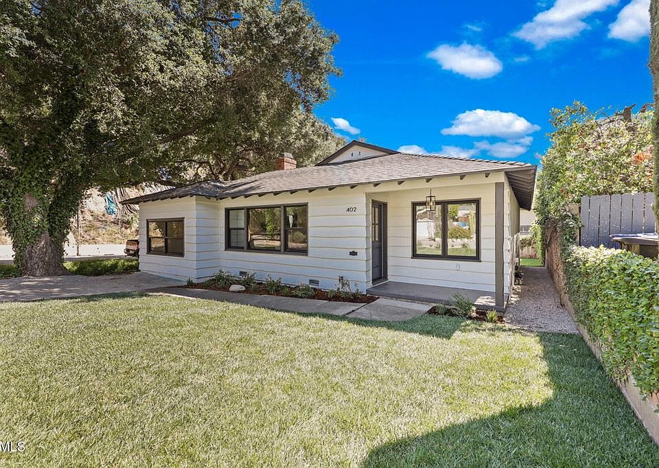 1st image of 402 Lotone St