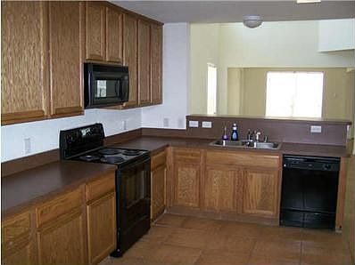 2nd image of 8925 Holliday Ln
