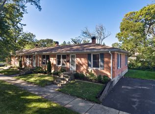 706 Oak Ave #0, Lake Bluff, IL 60044