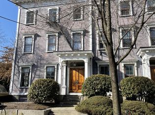 178 Bowen St APT 4, Providence, RI 02906