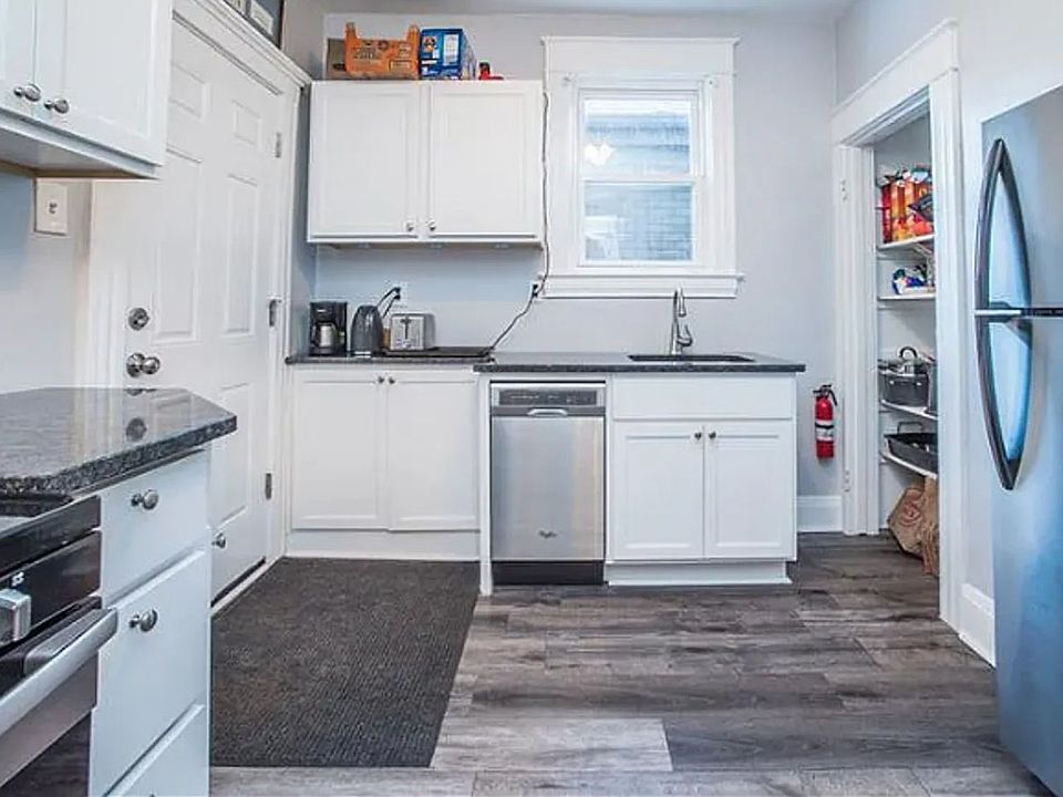 1st image of 26 High St #1