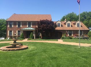 5865 Crystal Park Cir, Saint Louis, MO 63128