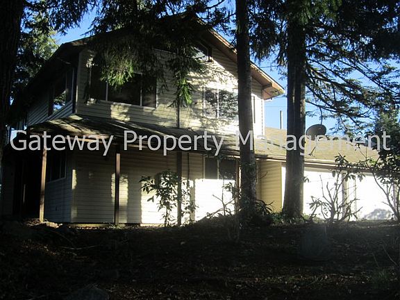 2nd image of 1427 May Ave