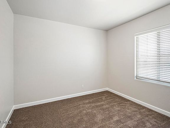 4th image of 716 Chatham Pl