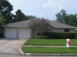 730 E Amherst Ln, Deer Park, TX 77536