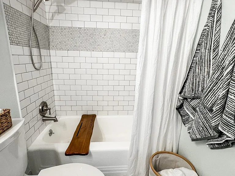 9236 Lavant Dr — Photo 36