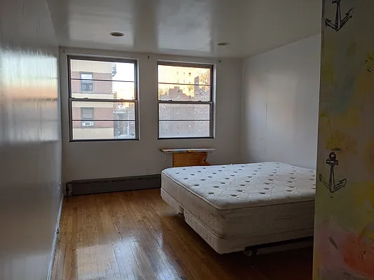 Rented by R New York | media 11