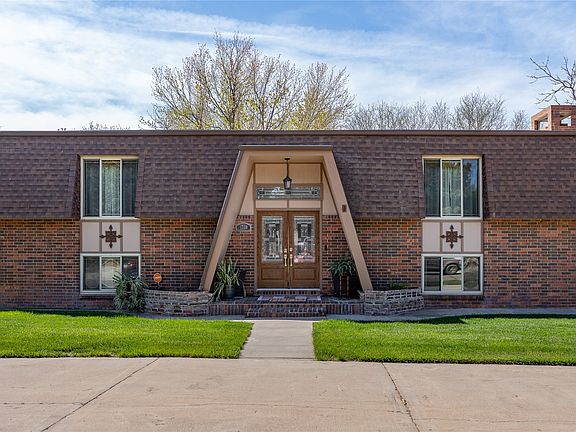 5th image of 1710 E Crestway Dr