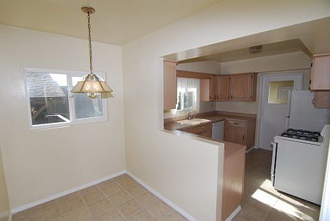 5th image of 257 Park Ave