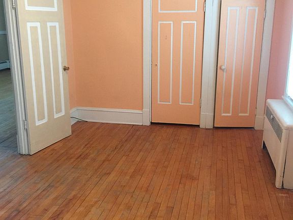 3rd image of 25 Washington St #1