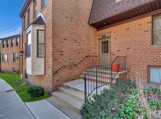 200 Portland Rd APT E-1, Highlands, NJ 07732