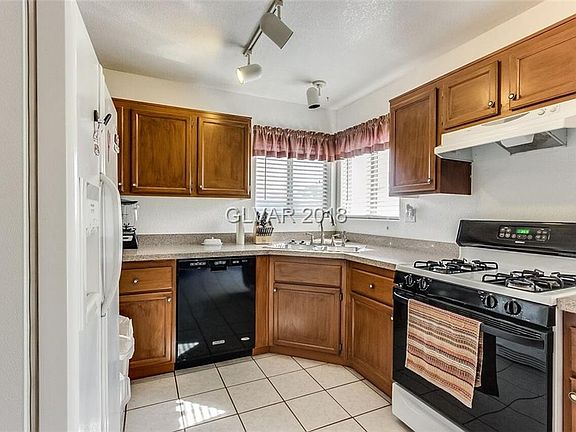 3rd image of 4353 Auburn Fern Cir