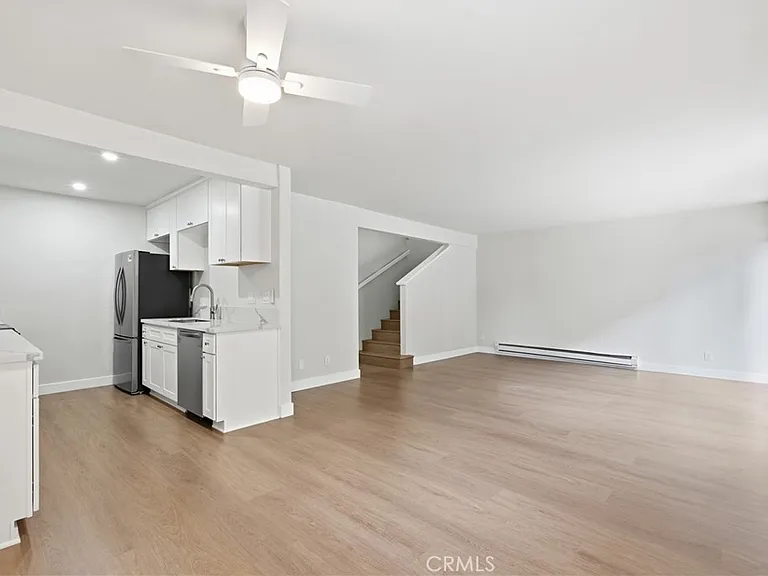 374 S Miraleste Dr #406 — Photo 4